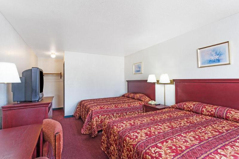 فندق Super 8 Morristown East Downtown المظهر الخارجي الصورة